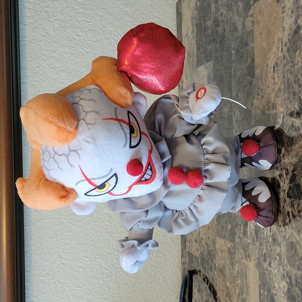 Walking, talking Pennywise (IT) toy